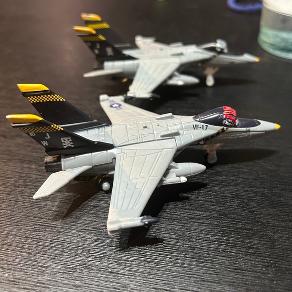 Disney Pixar Planes "Bravo" Fighter Jet • Mattel Die-Cast • 1:55 Scale - Picture 2 of 8